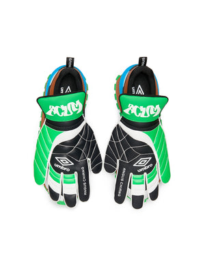 GOALKEEPER GLOVES  SNEAKERS